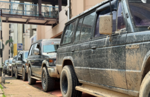 7 LELAKI DITAHAN, 7 PAJERO DAN 330 LITER PETROL DIRAMPAS