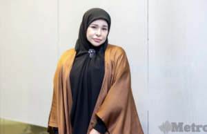 DARI AWAL LAGI MEMANG NIAT MENDERMA – ZILA BAKARIN