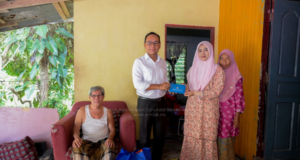 AIR MATA SYUKUR IRINGI IMPIAN ATIQAH KE USM