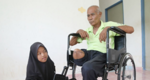 TERPIJAK IKAN BAUNG, KAKI WARGA EMAS DIPOTONG DEMI SELAMATKAN NYAWA