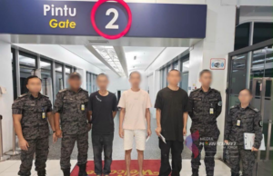 EMPAT WARGA ASING DIHANTAR PULANG KE NEGARA ASAL, DIKENAKAN SENARAI HITAM