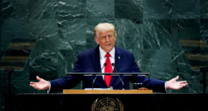 TRUMP MAHU PERCEPAT PEMBANGUNAN AI MESKIPUN BERISIKO