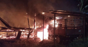 RUMAH MUSNAH SEPENUHNYA, LORI SATU TAN TURUT TERBAKAR DALAM KEBAKARAN DI PASIR PUTEH