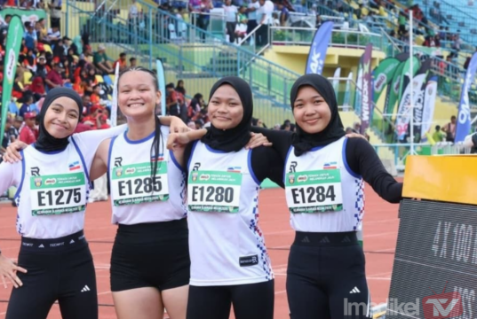 KUARTET 4x100M PEREMPUAN MSS SABAH BUKTI KEHEBATAN RAIH EMAS MSSM
