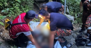 REMAJA PEREMPUAN 13 TAHUN LEMAS DI LATA TUJUH