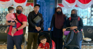 SUMBANGAN RAKYAT RM1.04 JUTA, DUA KANAK-KANAK SMA TERIMA RAWATAN TERAPI GEN
