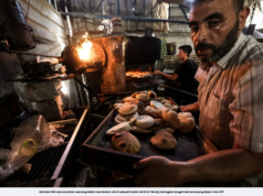 MESIR HANTAR LEBIH 280 LORI BANTUAN ATASI KEKURANGAN BEKALAN ROTI DI GAZA