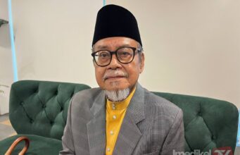 BAHASA MELAYU PERLU DIPERKASA, USAH DIBANDINGKAN DENGAN BAHASA INGGERIS