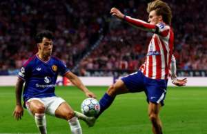 MARTINEZ KRITIK PENGURUSAN MANCHESTER UNITED