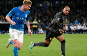 ROMA KECEWAKAN NAPOLI, COMO MAKIN GARANG