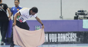 BUMBUNG STADIUM TERTUTUP SUKPA BOCOR, PERLU DIBAIKI SEGERA