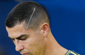 RONALDO DIGANTUNG PERSEKUTUAN BOLASEPAK PORTUGAL