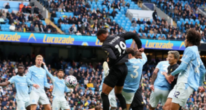 CITY BERDEPAN RISIKO TURUN KE LIGA KEJUARAAN