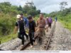 JALAN DINAIKI AIR, BOMBA USUNG JENAZAH SUSURI LANDASAN KERETA API