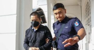 DSP LANGGAR MATI PELAJAR DIPENJARA: ‘APA SAJA HUKUMAN TIDAK KEMBALIKAN ANAK SAYA’ – BAPA MANGSA